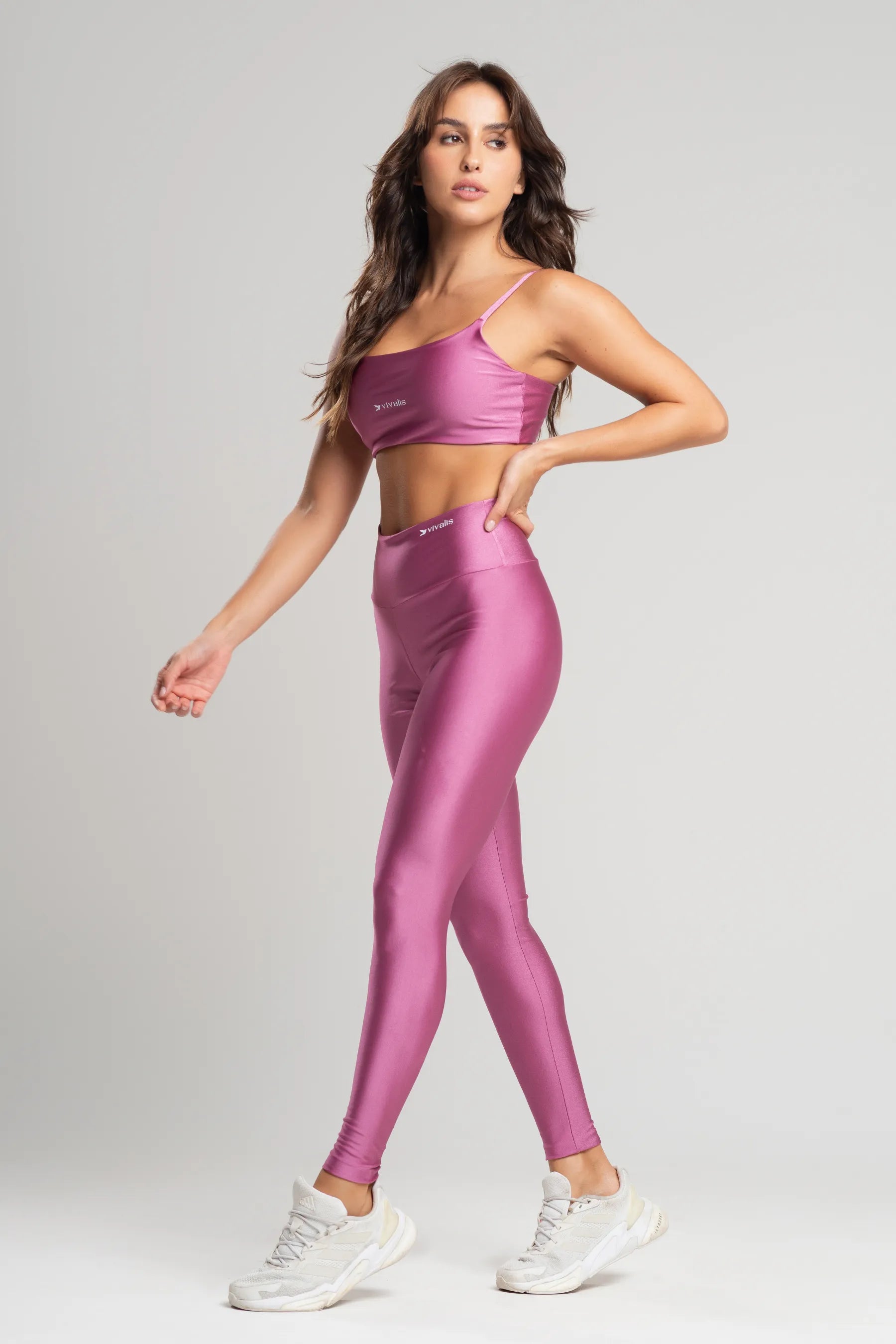 Conjunto fitness feminino essence com top e legging lírio rosa para academia